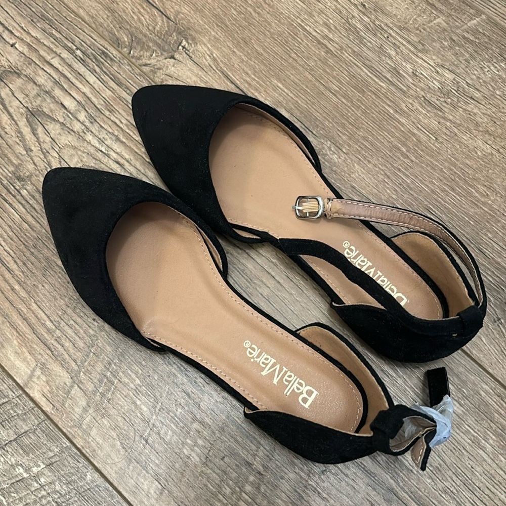 Bella Marie black flat